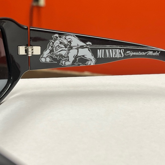 Carve matte black “1990 Phoenix” polarized sunglasses - Picture 2 of 3